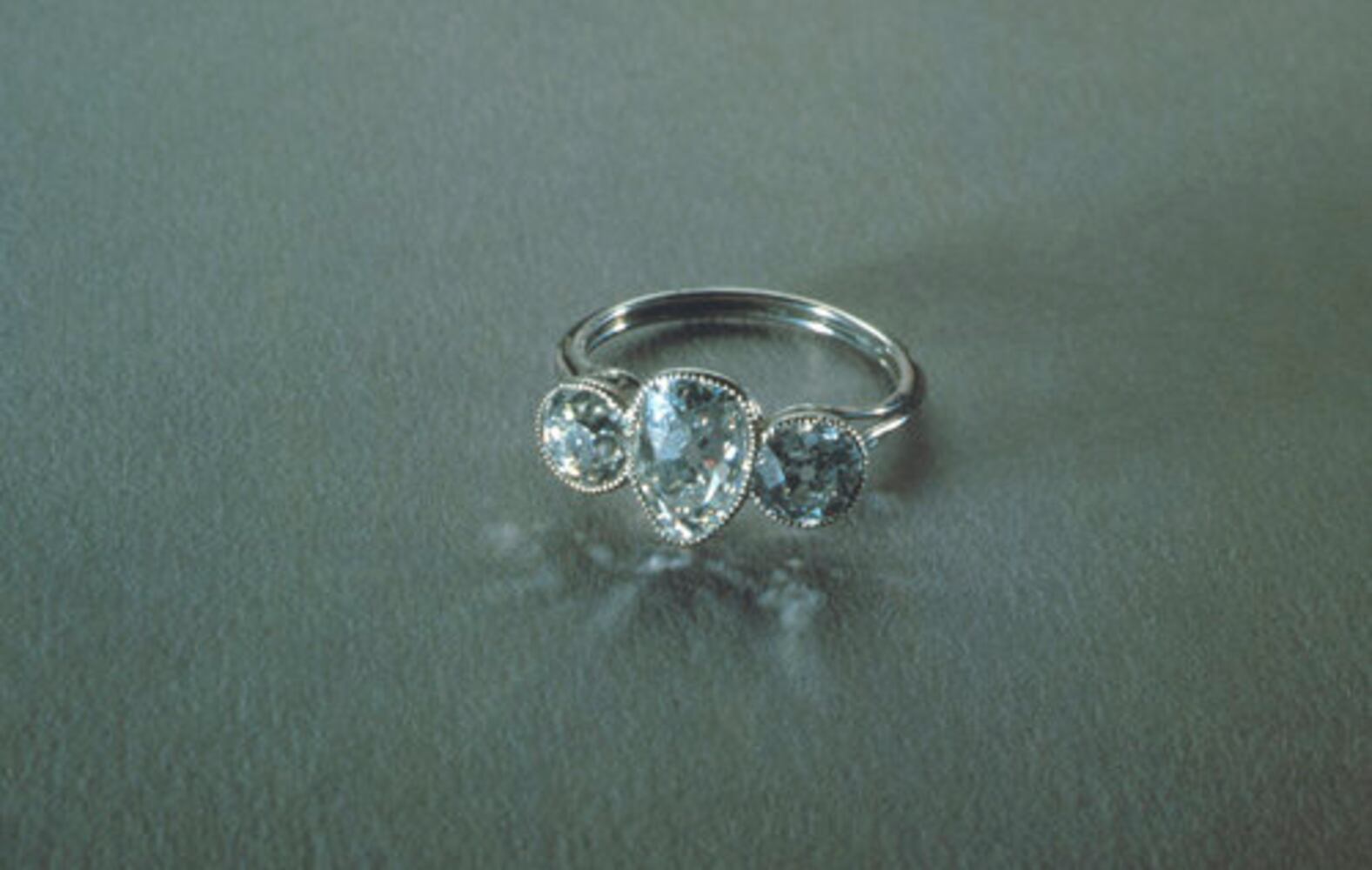 Titanic items to be auctioned 100 years after sinking