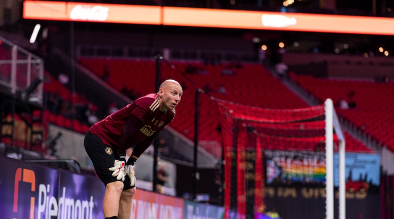 Atlanta United goalkeeper Brad Guzan (1) warms up before the match against NYCFC Wednesday, Oct. 20, 2021, at Mercedes-Benz Stadium in Atlanta. (Jacob Gonzalez/Atlanta United)