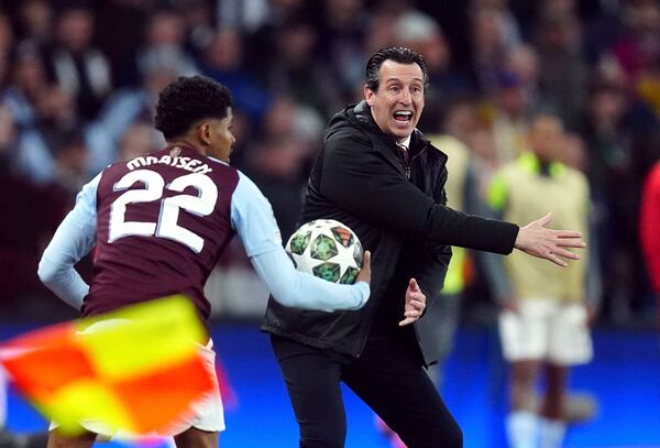 Aston Villa manager Unai Emery gestures during the Champions League quarterfinal second leg soccer match between Aston Villa and Paris Saint-Germain at the Villa Park stadium, in Birmingham, England, Tuesday, April 15, 2025. (David Davies/PA via AP)