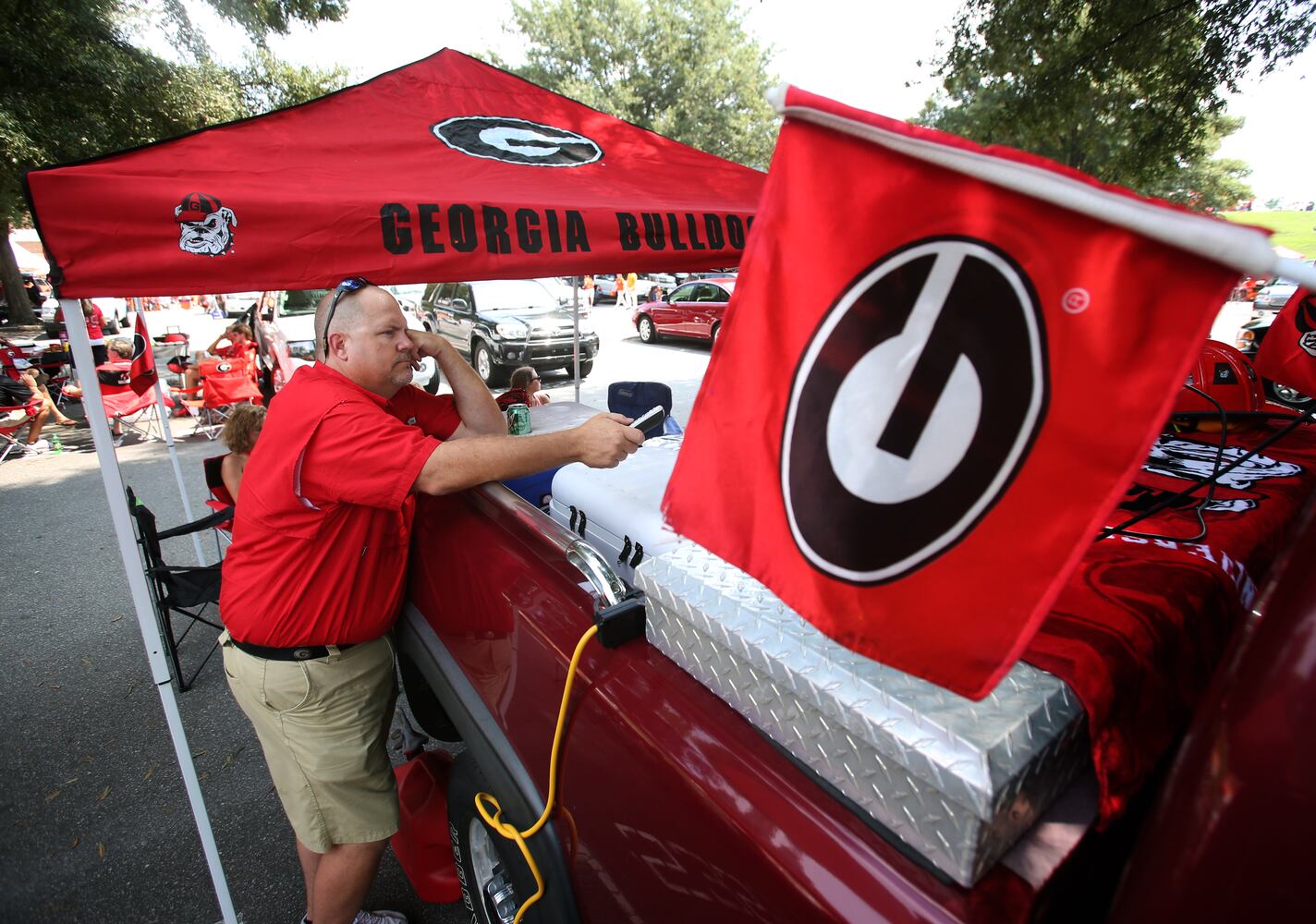Fans start season in celebration