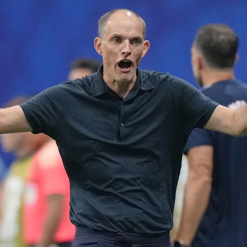 England head coach Thomas Tuchel reacts on the touchline during the World Cup semifinal soccer match between England and Argentina in Atlanta, Wednesday, July 15, 2026. (AP Photo/Stephanie Scarbrough)