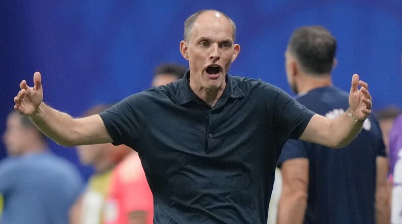 England head coach Thomas Tuchel reacts on the touchline during the World Cup semifinal soccer match between England and Argentina in Atlanta, Wednesday, July 15, 2026. (AP Photo/Stephanie Scarbrough)