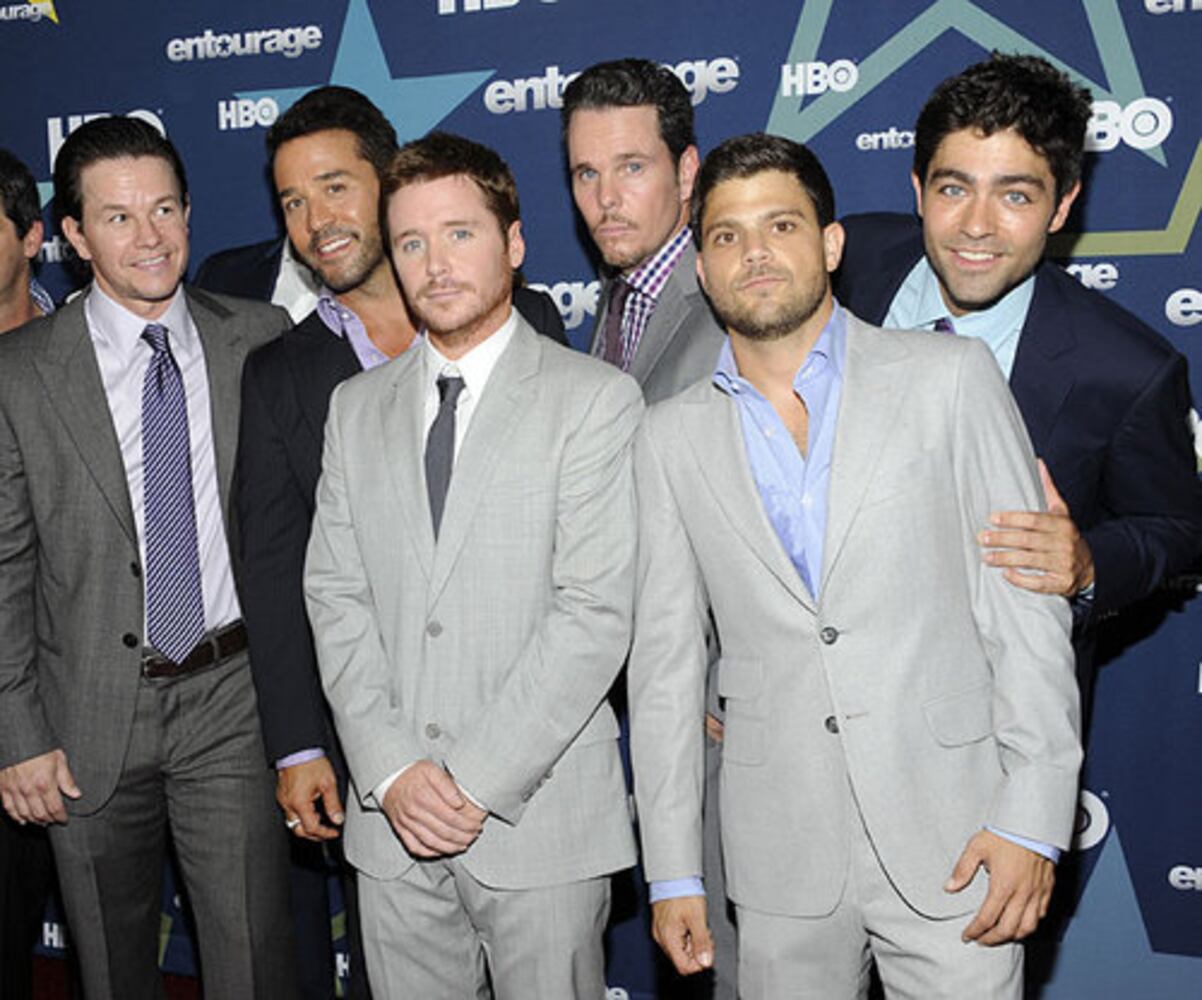 Entourage' final season premieres