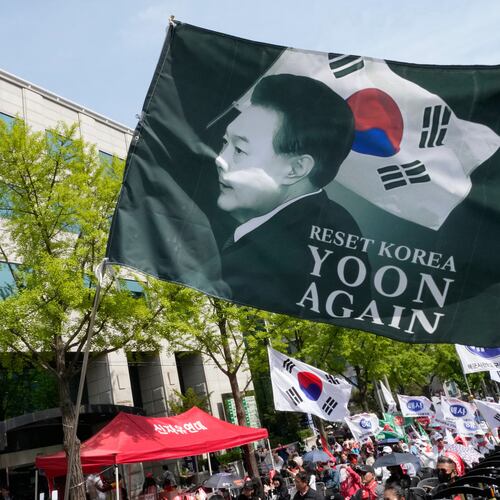 Supporters of former South Korean President Yoon Suk Yeol stage a rally outside of the Seoul High Court in Seoul, South Korea, Wednesday, April 29, 2026. (AP Photo/Ahn Young-joon)