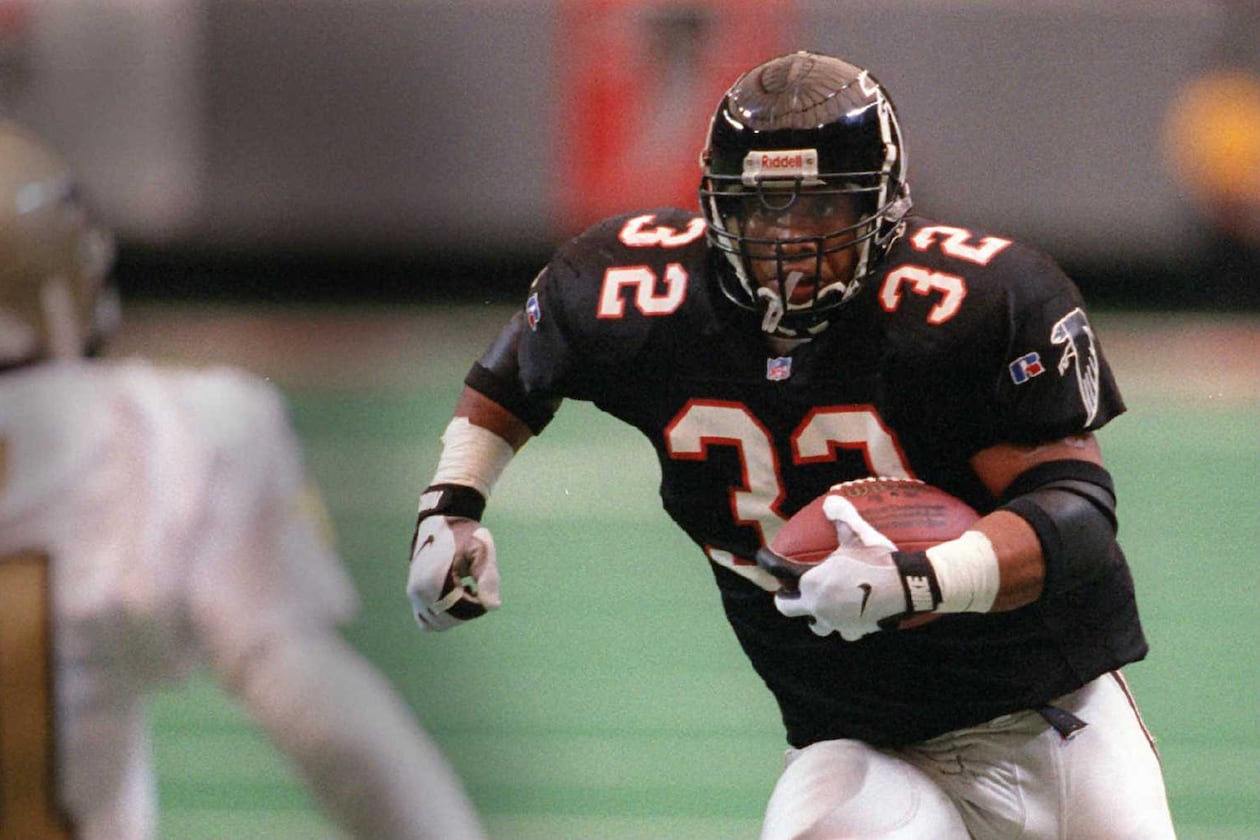 Running back Jamal Anderson, seen playing for the Falcons in 1996, was arrested Wednesday in Los Angeles. (AJC file)