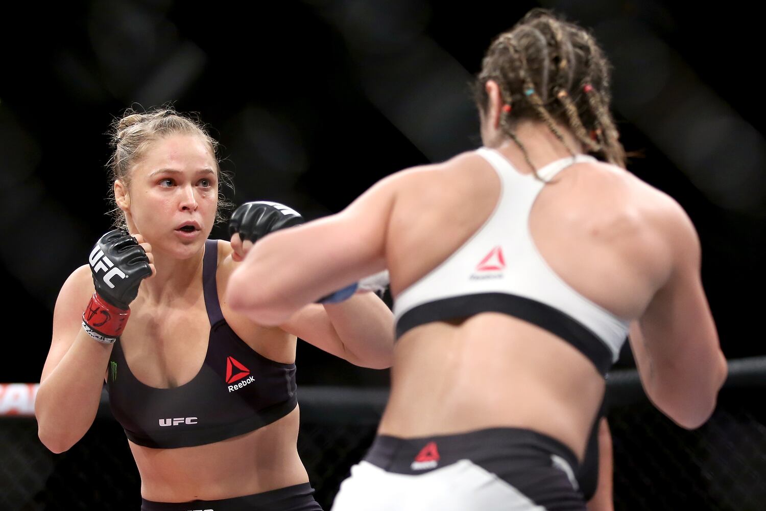 UFC: Rousey knocks out Correia