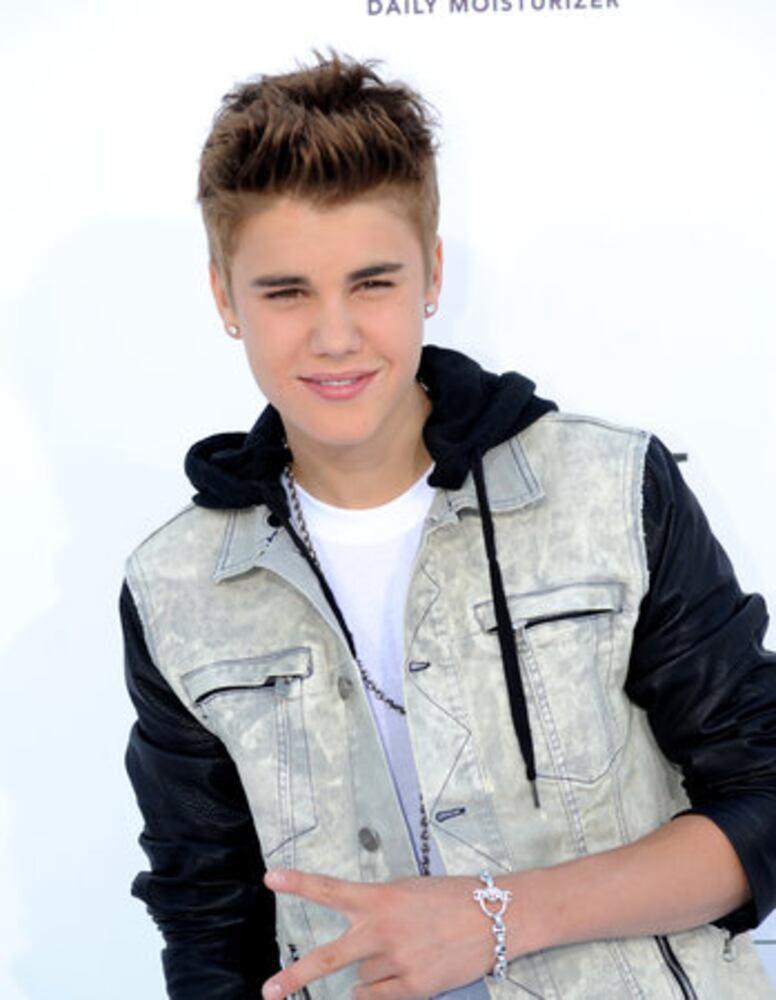 2012 Billboard Music Awards red carpet