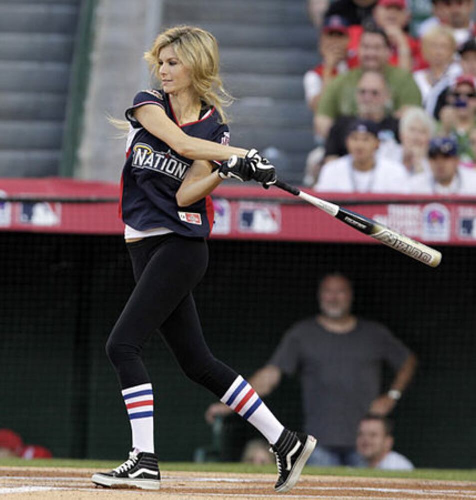 Celebs, MLB legends at 2010 All-Star softball game