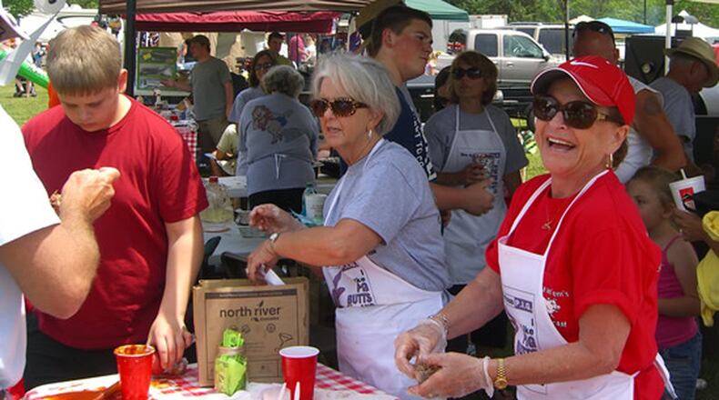 The Smoke on the Lake BBQ Festival in Acworth provides free entertainment for Mother’s Day weekend.