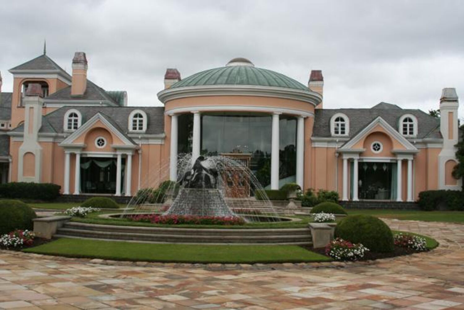 Mansion Once Priced At $40 Million Finally Sold