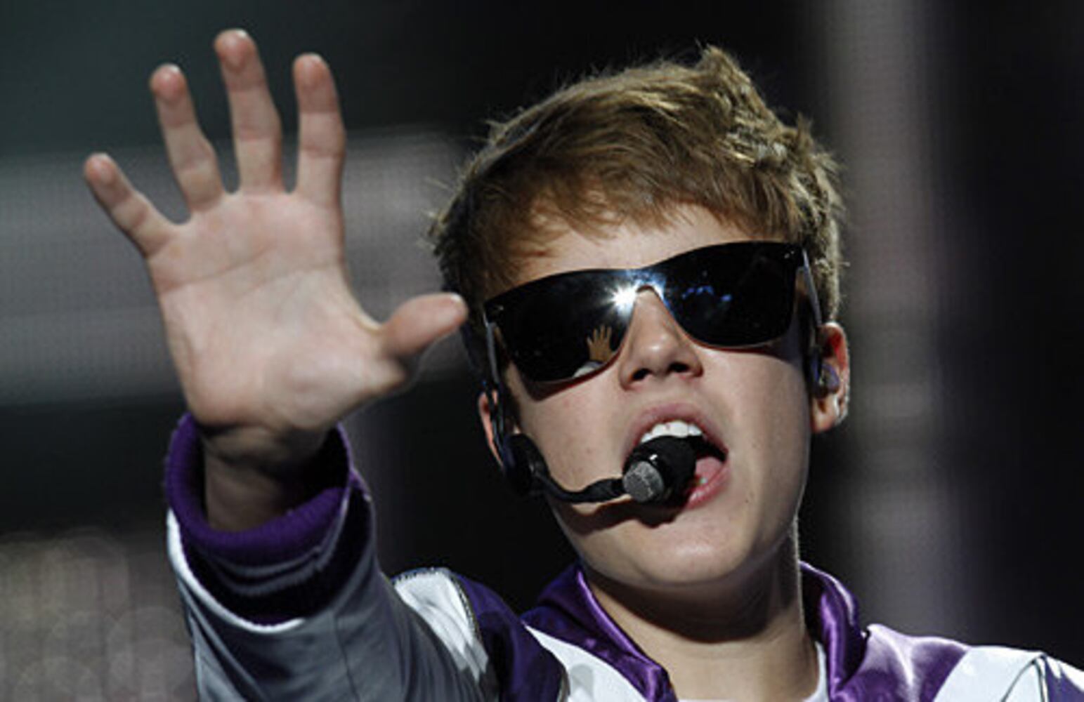 Vote: Name that 'Monday Night Football' singer!