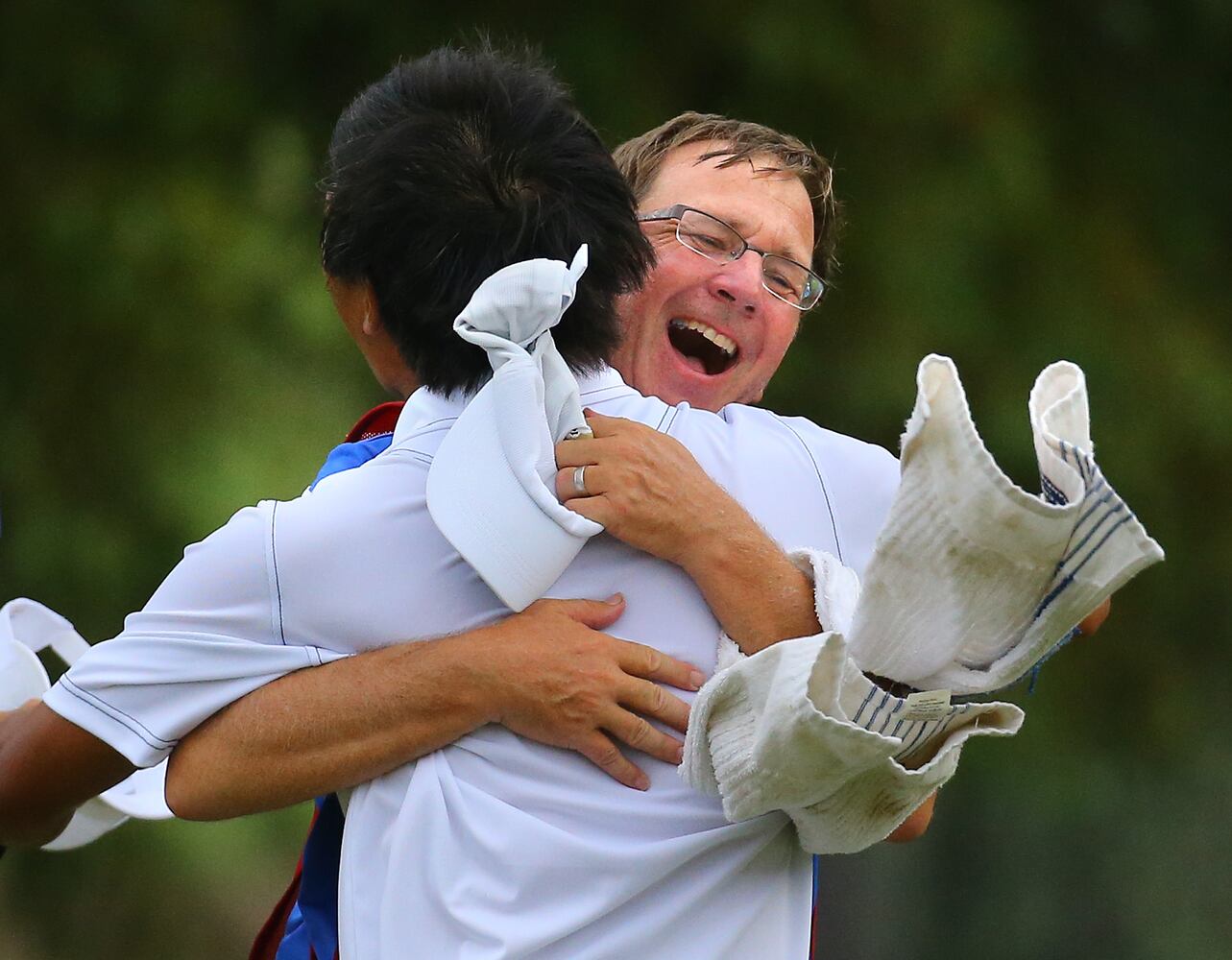 Gunn Yang wins