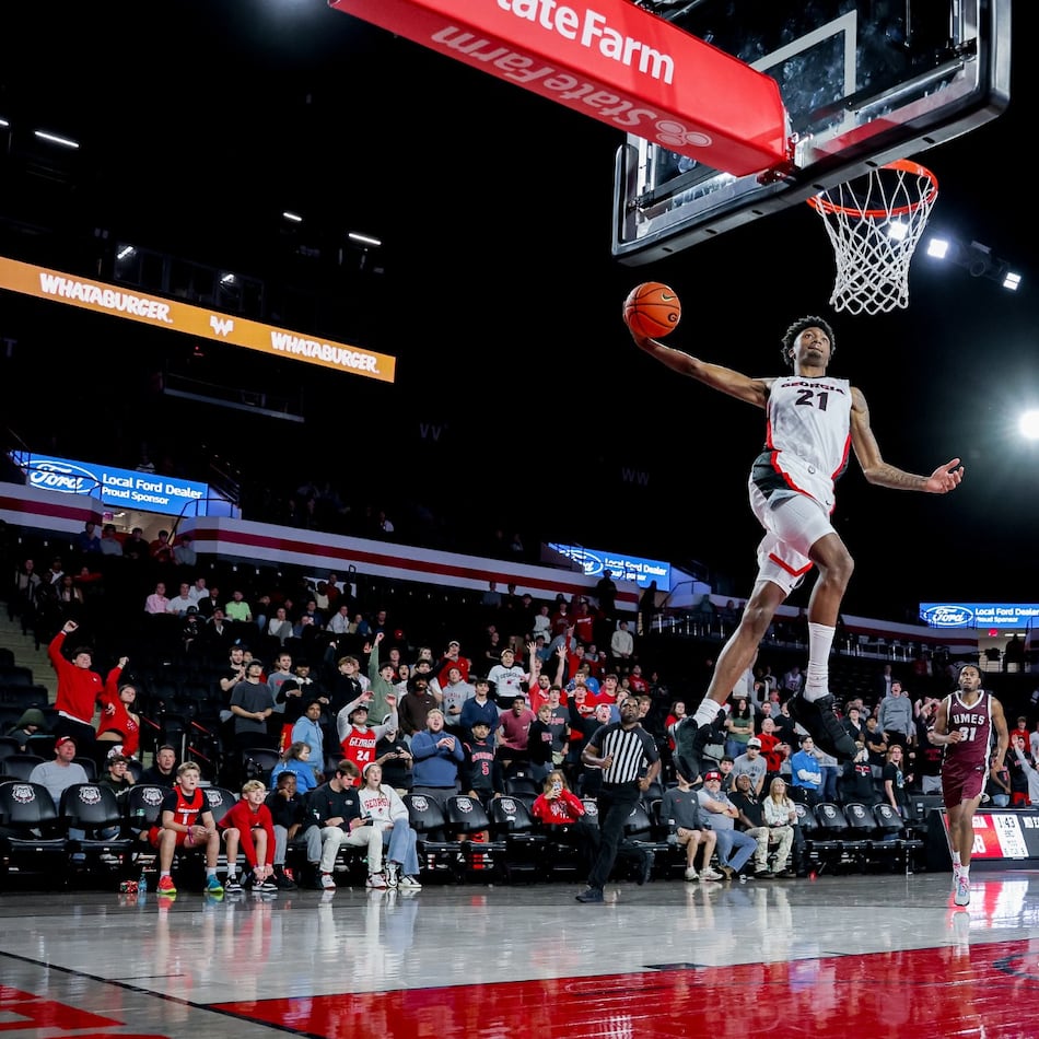 Georgia forward Jake Wilkins (21) during Georgia’s game against Maryland Eastern Shore at Stegeman Coliseum in Athens, Ga., on Wednesday, Nov. 5, 2025.