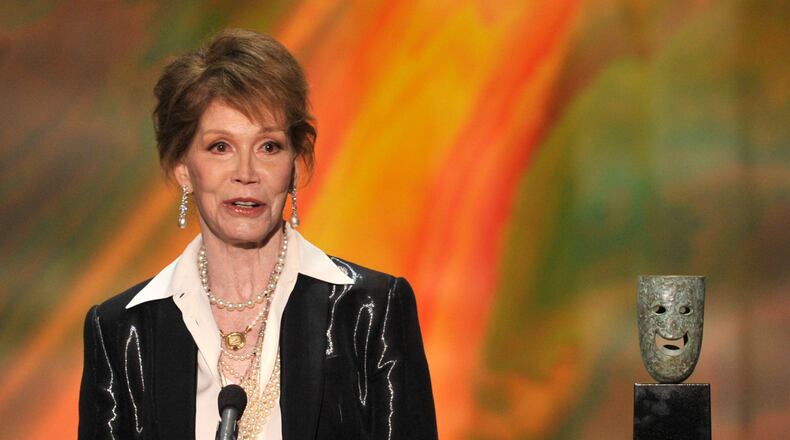 LOS ANGELES, CA - JANUARY 29: Actress Mary Tyler Moore accepts the Life Achievement Award onstage during the 18th Annual Screen Actors Guild Awards at The Shrine Auditorium on January 29, 2012 in Los Angeles, California. (Photo by Kevin Winter/Getty Images)