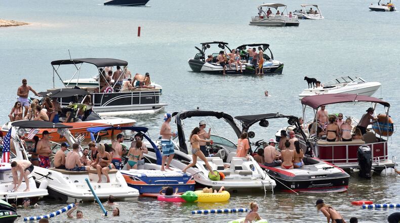 Lake Lanier’s levels have steadily improved this year amid above-average rainfall. HYOSUB SHIN / HSHIN@AJC.COM