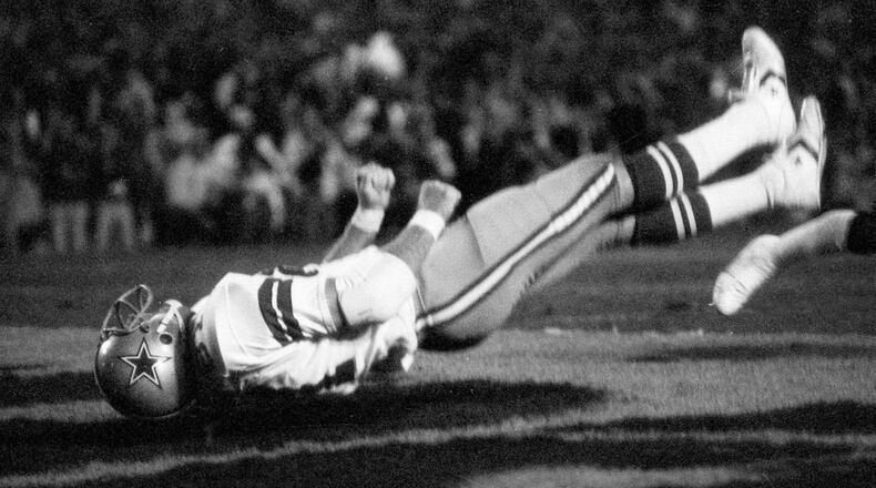 Dallas Cowboys tight end Jackie Smith (81) misses a sure touchdown and falls to the ground and stiffens his body in disappointment in the end zone during Super Bowl XIII action against Pittsburgh Steelers in Miami, Fla., Jan. 22, 1979.  The catch would have tied the game in the third quarter.  The Steelers won, 35-31. (AP Photo/Miami Herald)