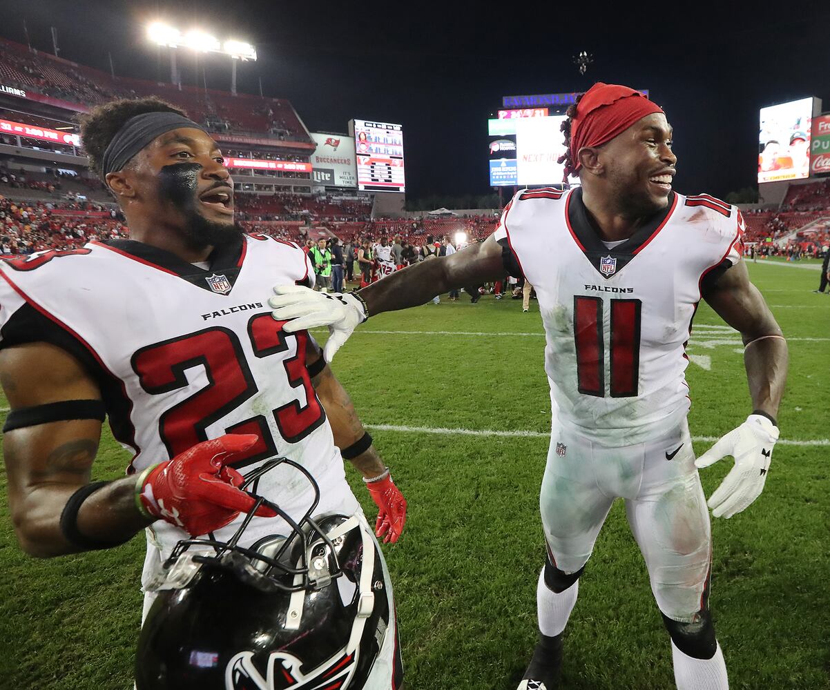 Photos: Falcons hold off Bucs in NFC South duel