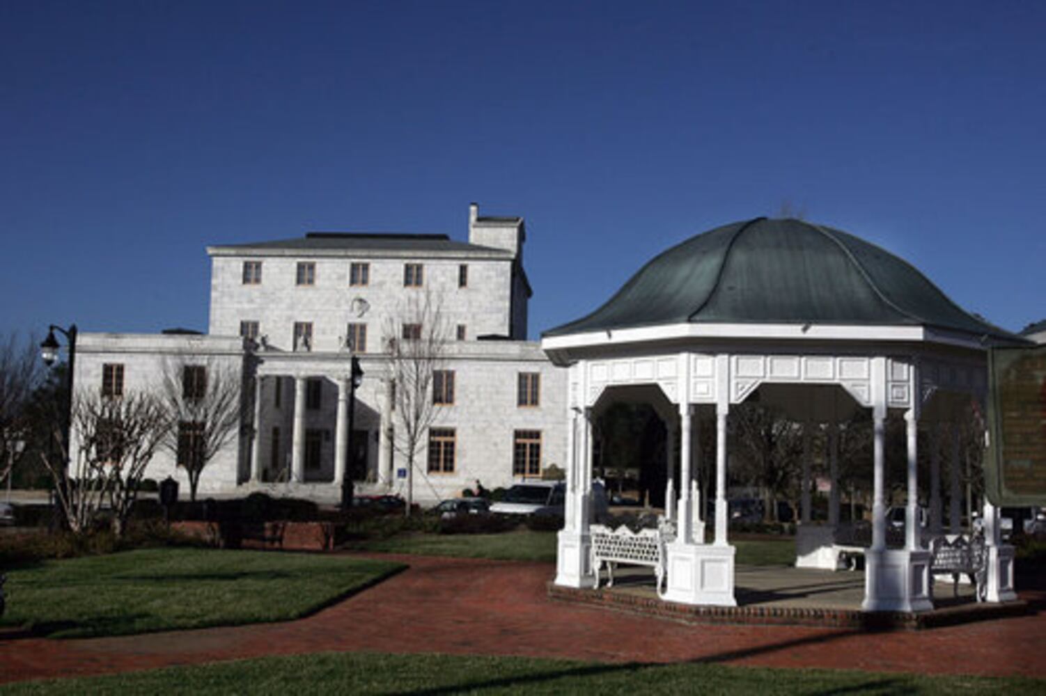 Canton faces financial crisis