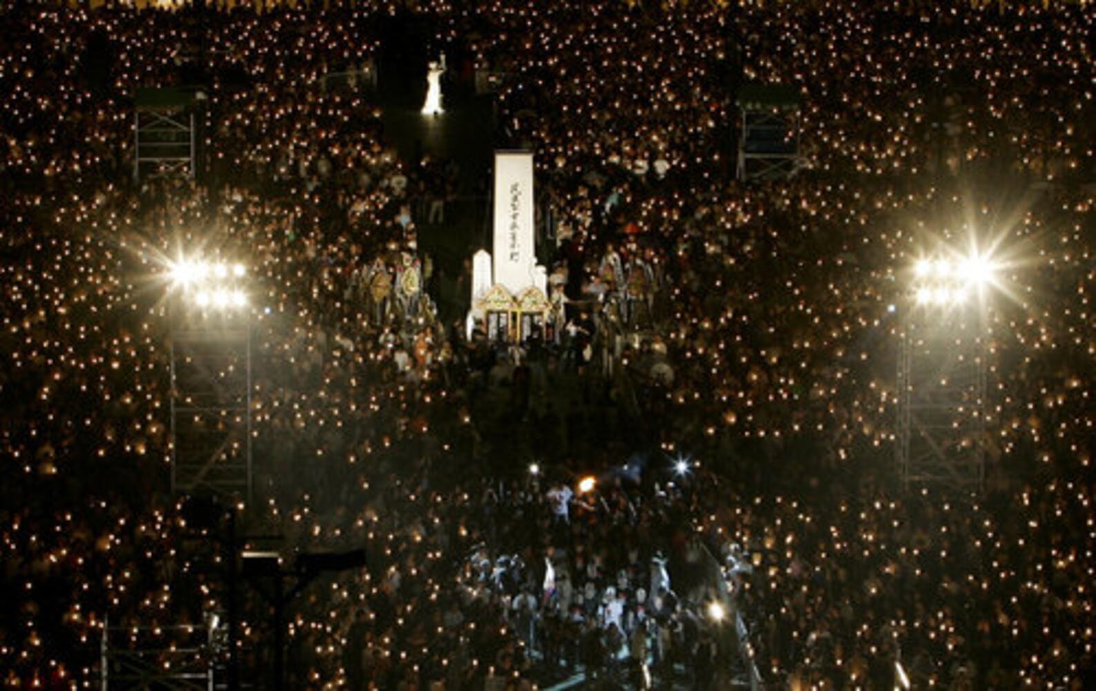 June 4, 2008: Today in Pictures