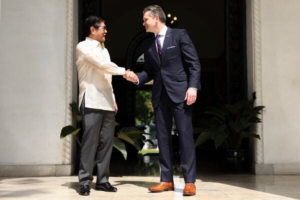 Philippine President Ferdinand Marcos Jr., left, meets with U.S. Defense Secretary Pete Hegseth at the Malacanang presidential palace in Manila, Philippines, Friday, March 28, 2025. (AP Photo/Basilio Sepe, Pool)
