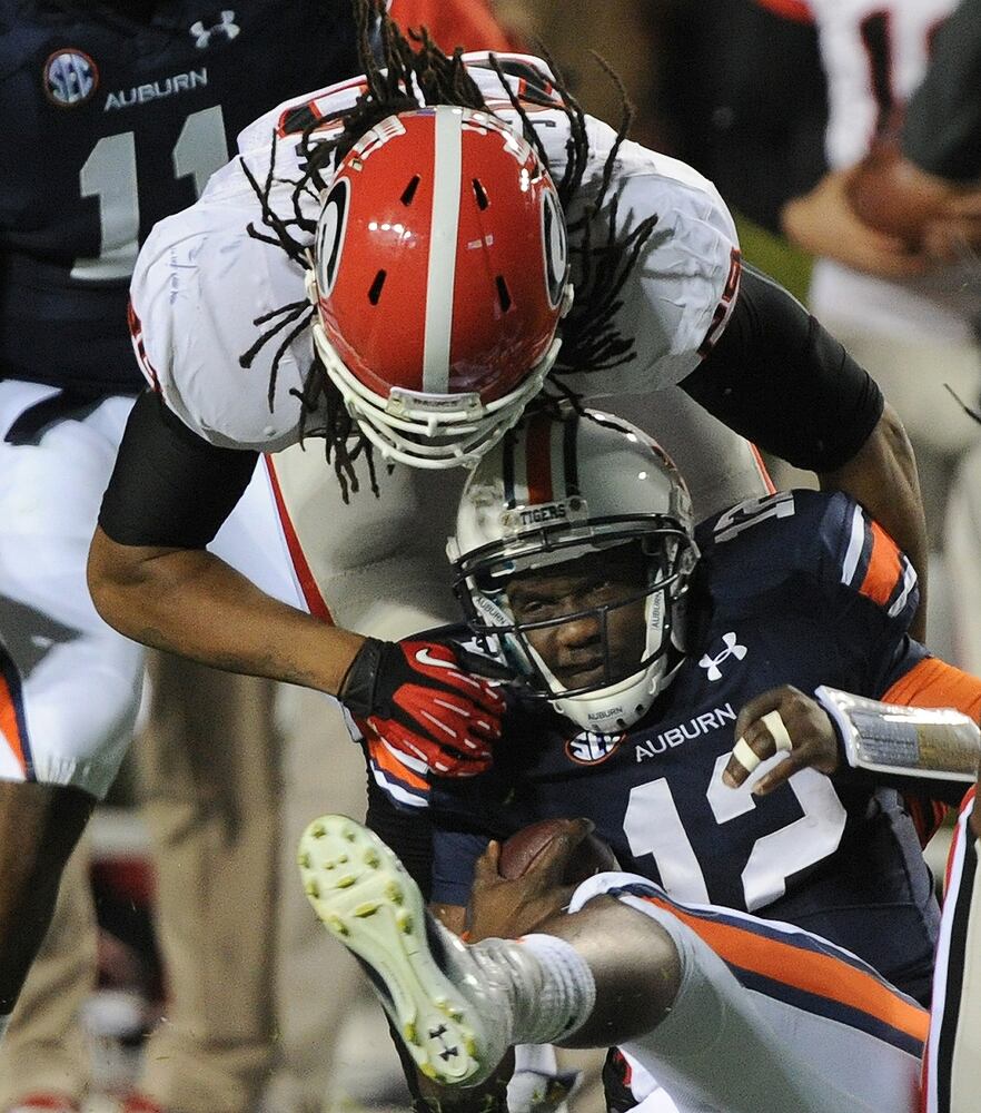 Dogs look to secure SEC East title