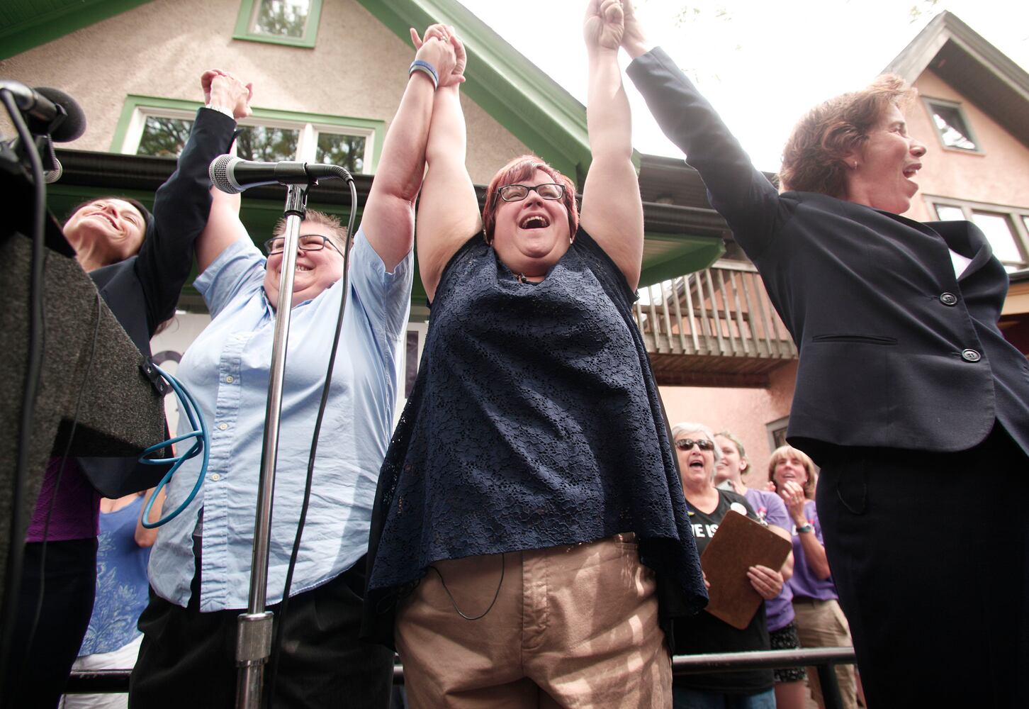 Supreme Court rules on same-sex marriage