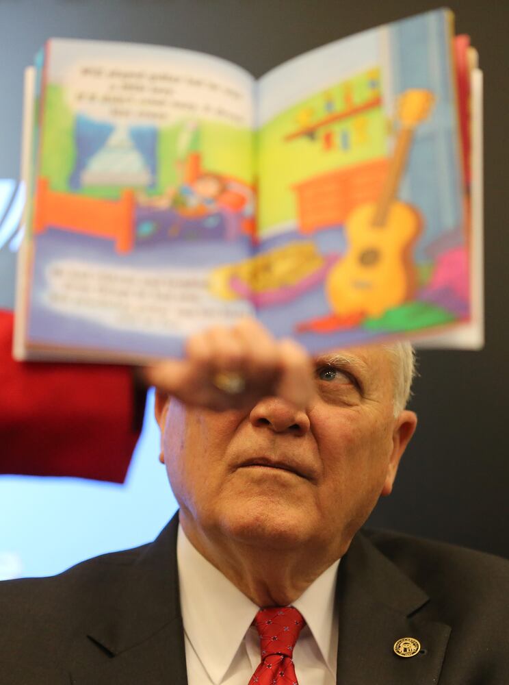 Read Across America and Get Georgia Reading event at Whitefoord Elementary School