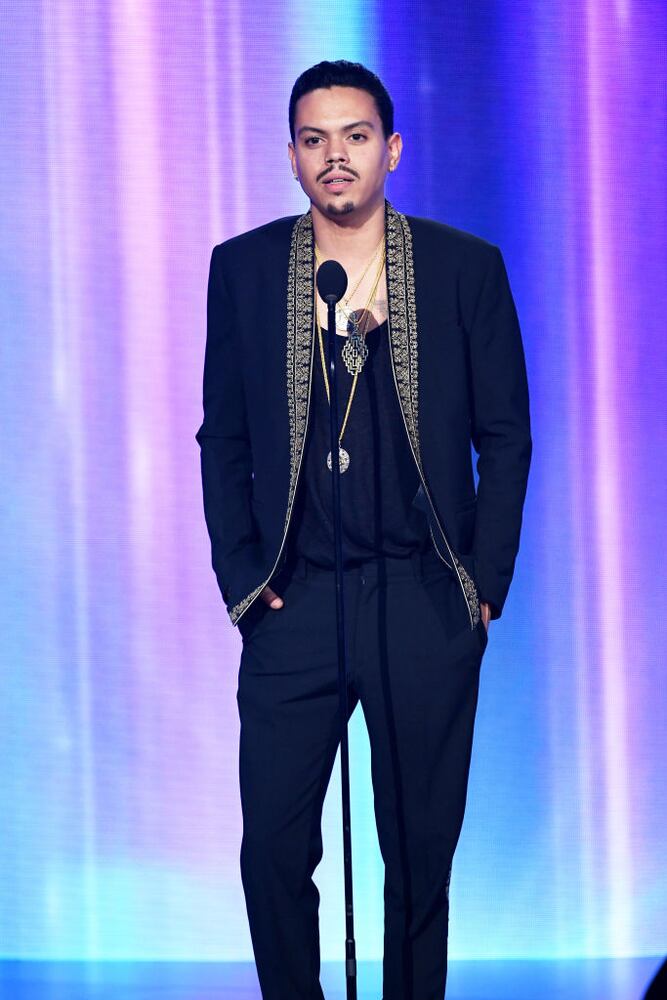 PHOTOS: 2017 American Music Awards