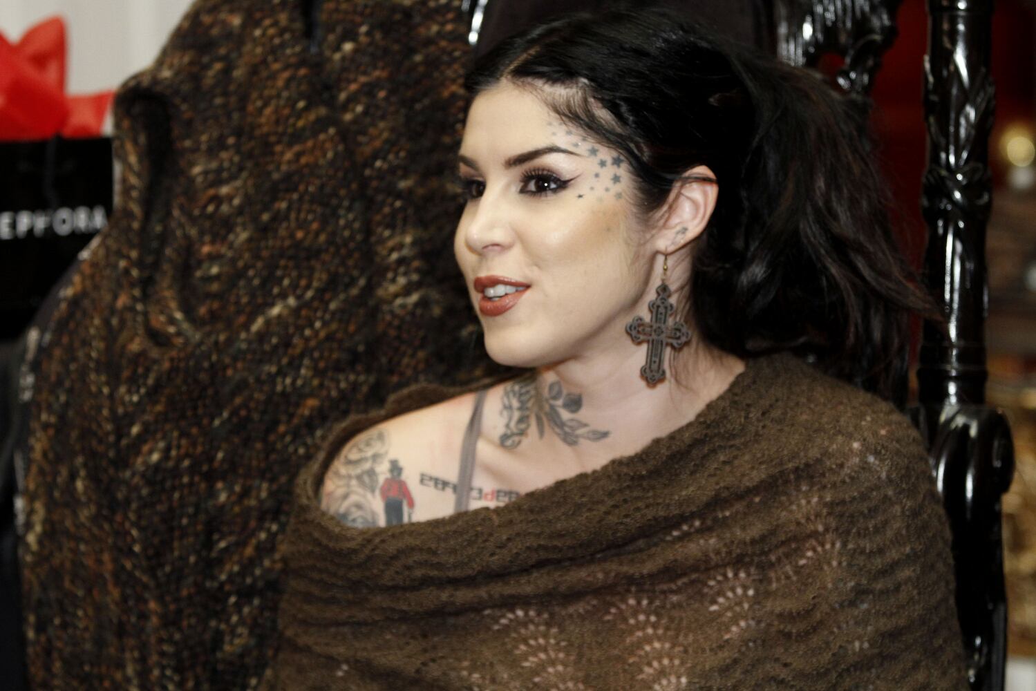 Celebs with tattoos removed