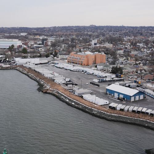 The coast of Staten Island is seen in New York, Friday, Jan. 23, 2026. (AP Photo/Seth Wenig)