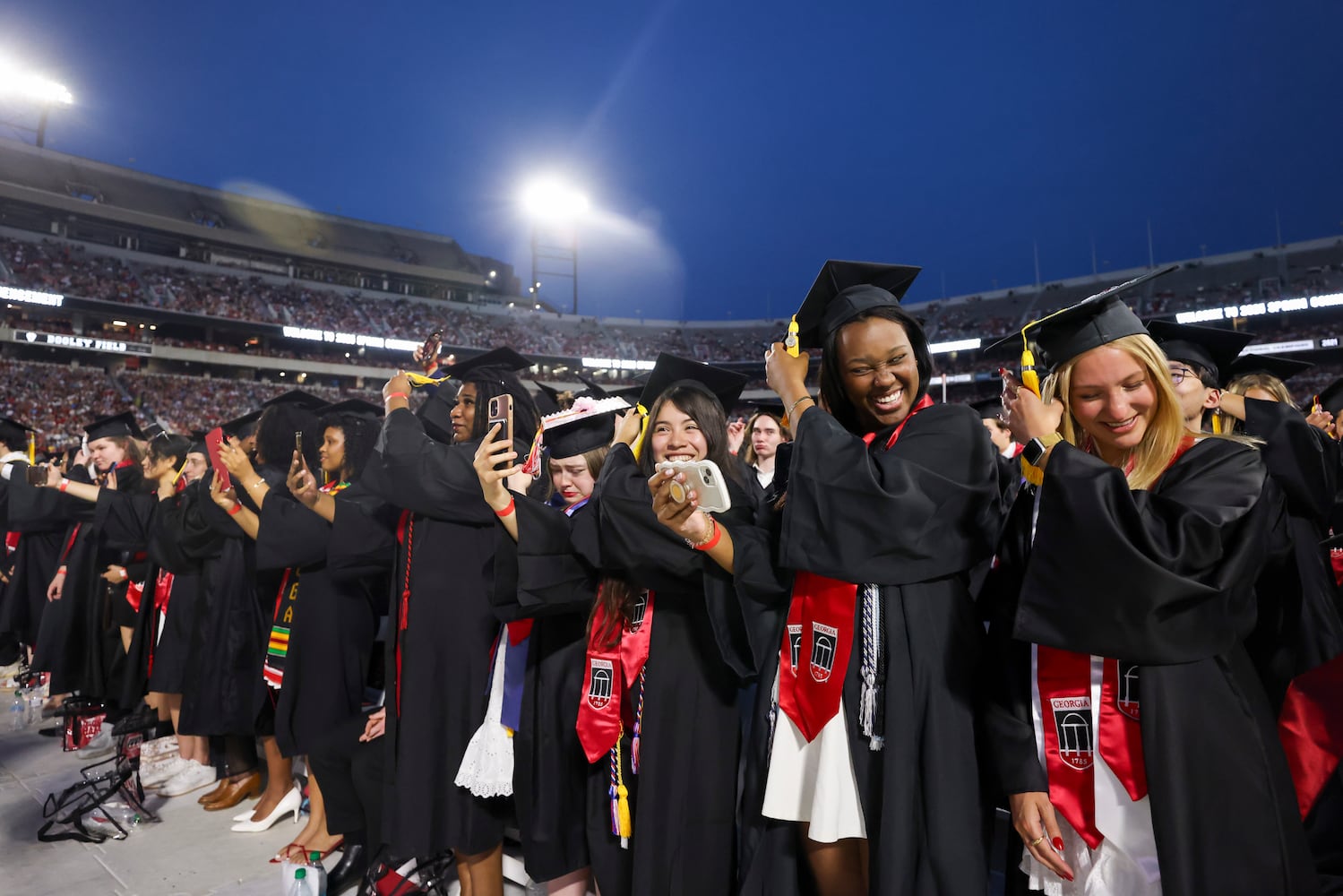 051125 uga graduation photos