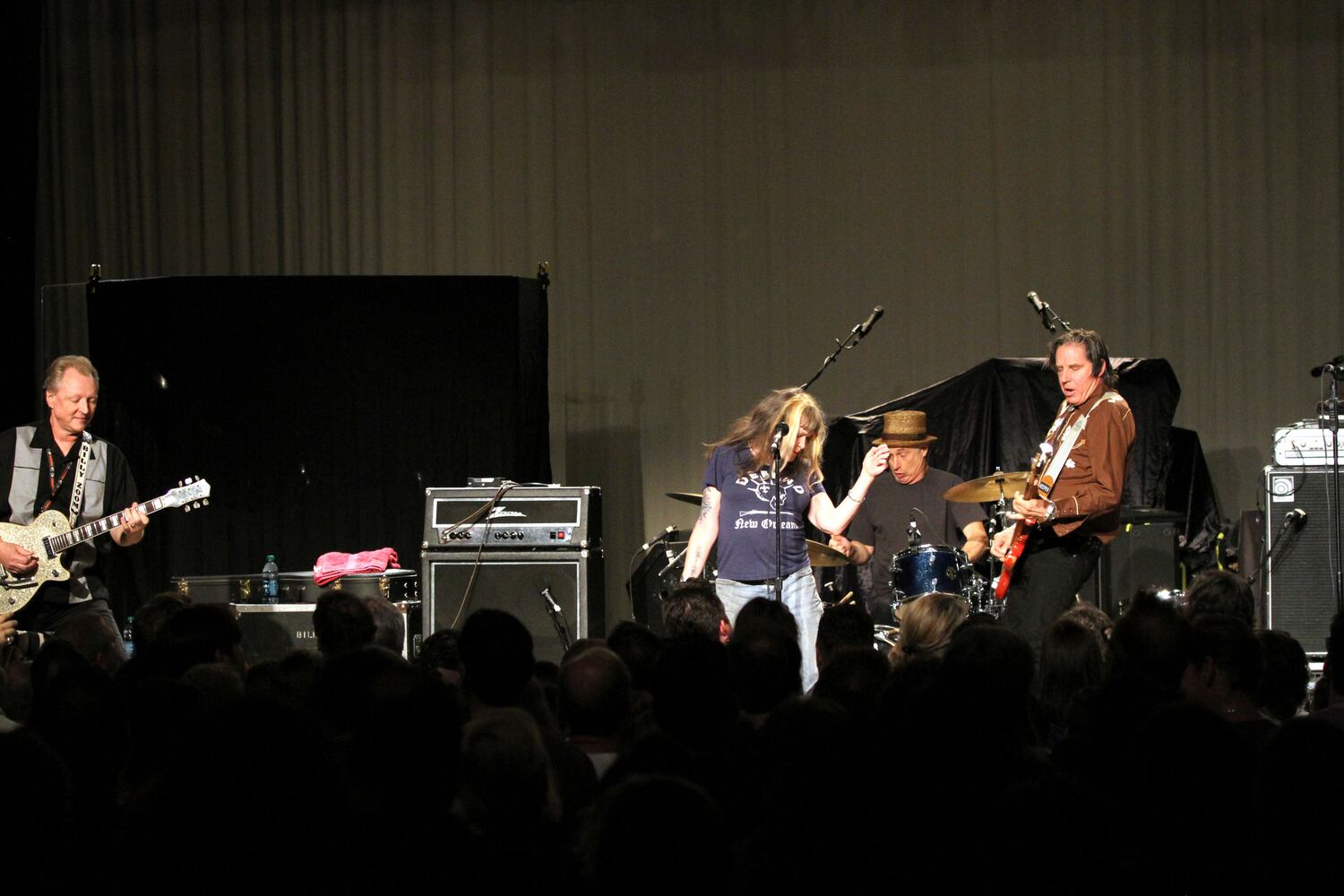 Deborah Harry, X play to sold-out Atlanta crowd