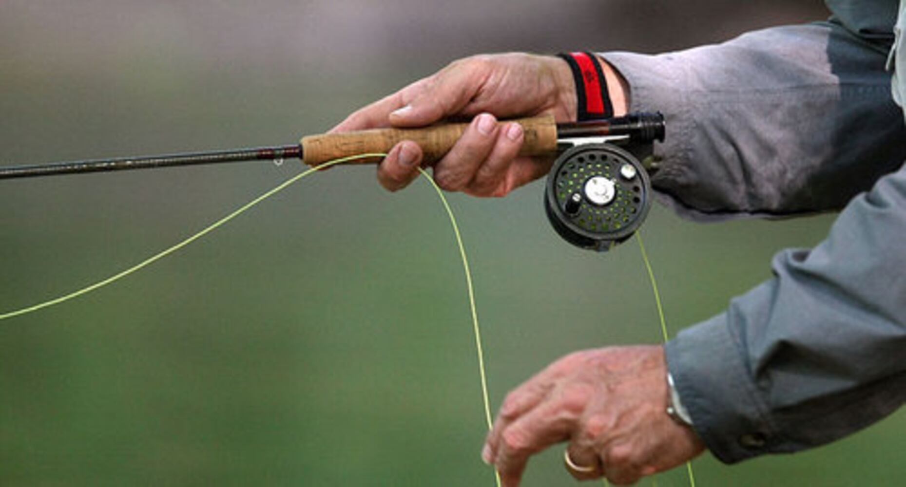 Fishing with Falcons head coach Mike Smith