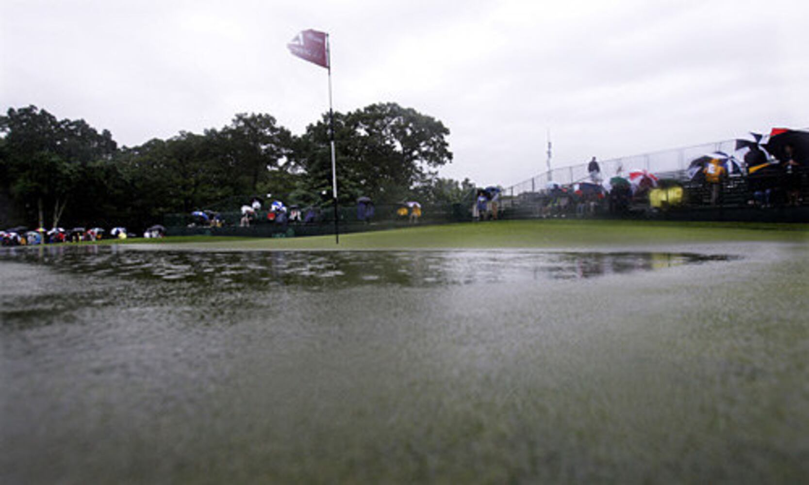 U.S. Open Golf 2009: Round 1 - Woods' return
