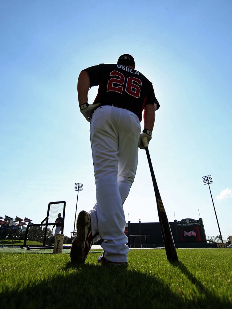 Braves release second baseman Dan Uggla