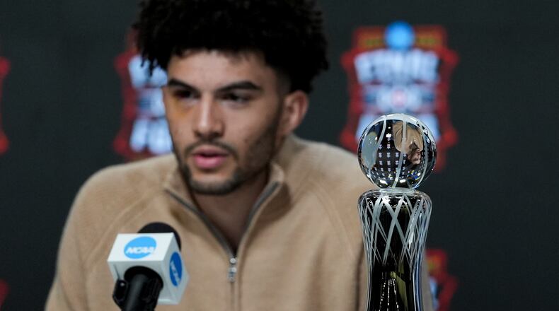Duke forward Cameron Boozer speaks after winning the Oscar Robertson Player of the Year awarded by the Associated Press and the U.S. Basketball Writers Association during a news conference at the Final Four NCAA basketball tournament, Sunday, April 5, 2026, in Indianapolis. (AP Photo/Jeff Roberson)