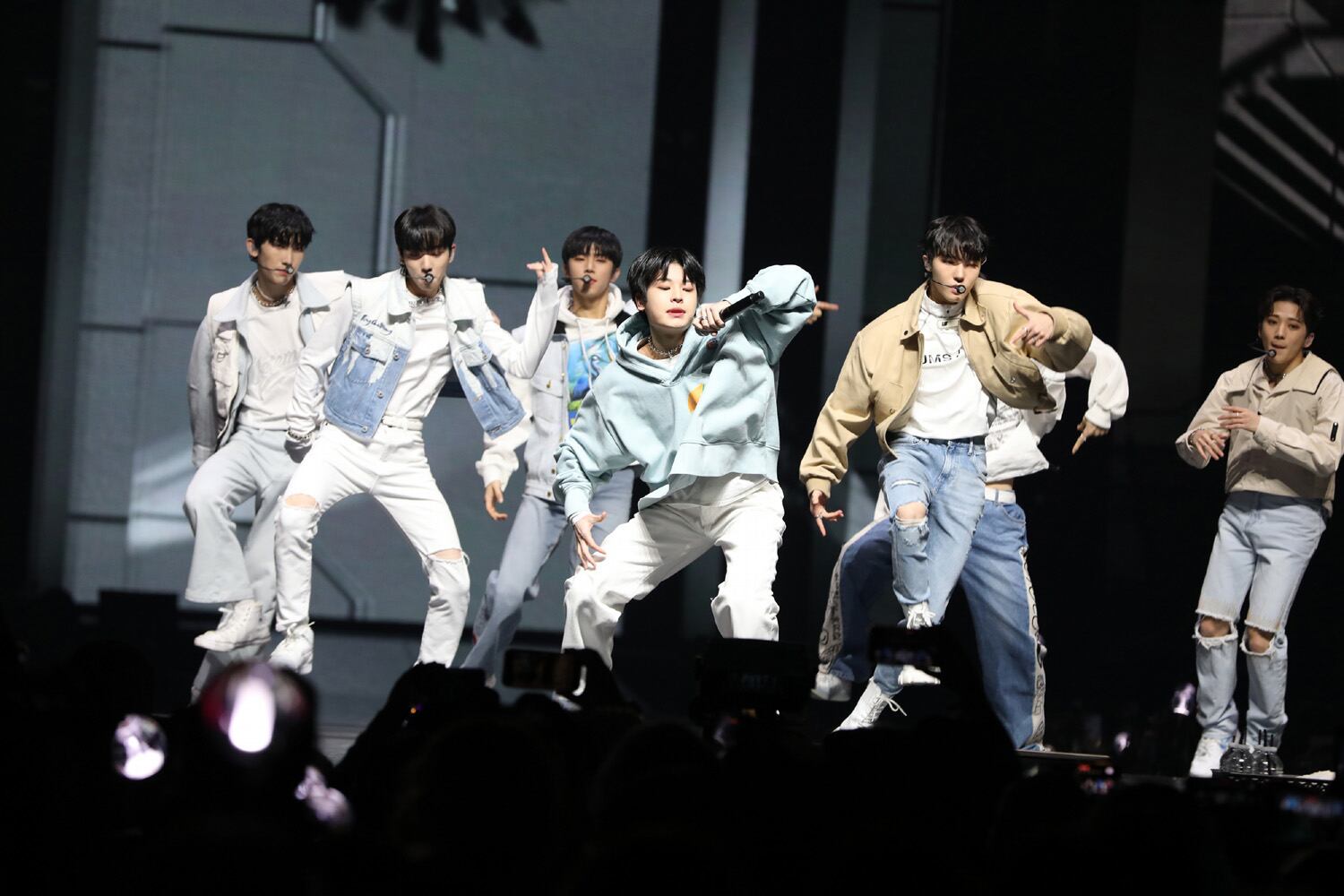 -- KQ FELLAZ
8-member Korean K-pop boy band ATEEZ energized State Farm Arena on Monday, November 21, 2022 on their The Fellowship:Break the Wall Tour. KQ FELLAZ opened the show.
Robb Cohen for the Atlanta Journal-Constitution