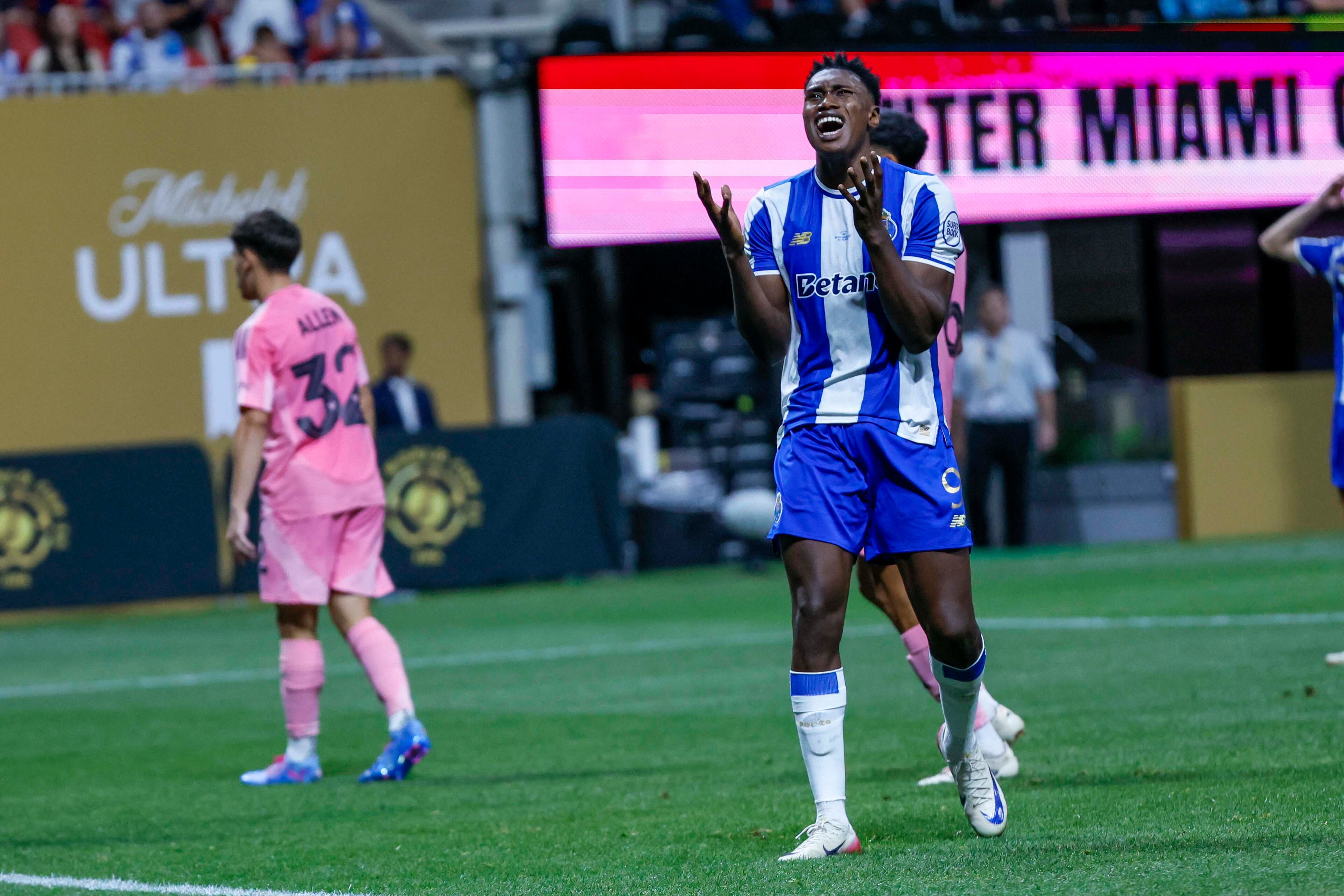 Porto’s Samu Aghehowa reacts after a play during the Club World Cup group A soccer match between Inter Miami and Porto FC at Mercedes-Benz Stadium on Thursday, June 19, 2025.\
(Miguel Martinez/ AJC)