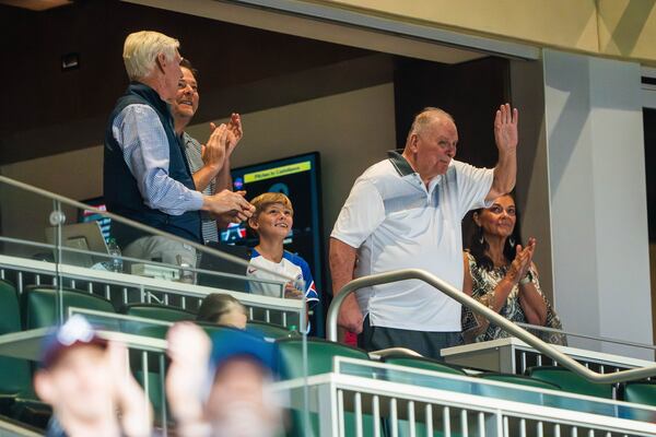 Former Braves manager Bobby Cox waves to fans at Truist Park Saturday. (Matthew Grimes Jr./Atlanta Braves)