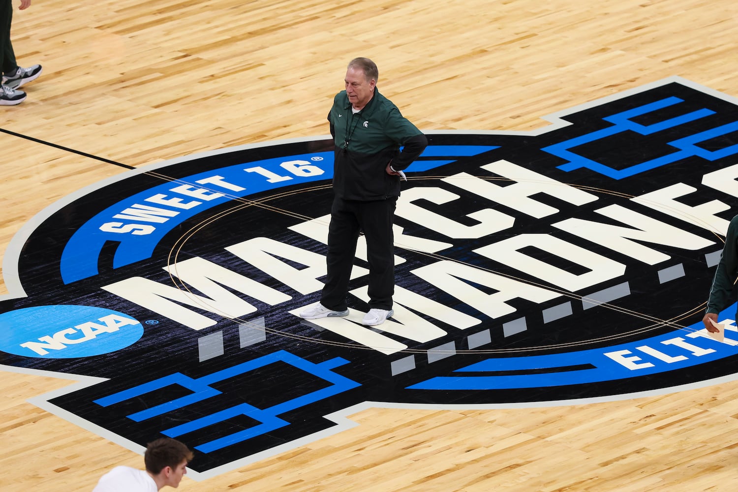 032825 ncaa south reg photo