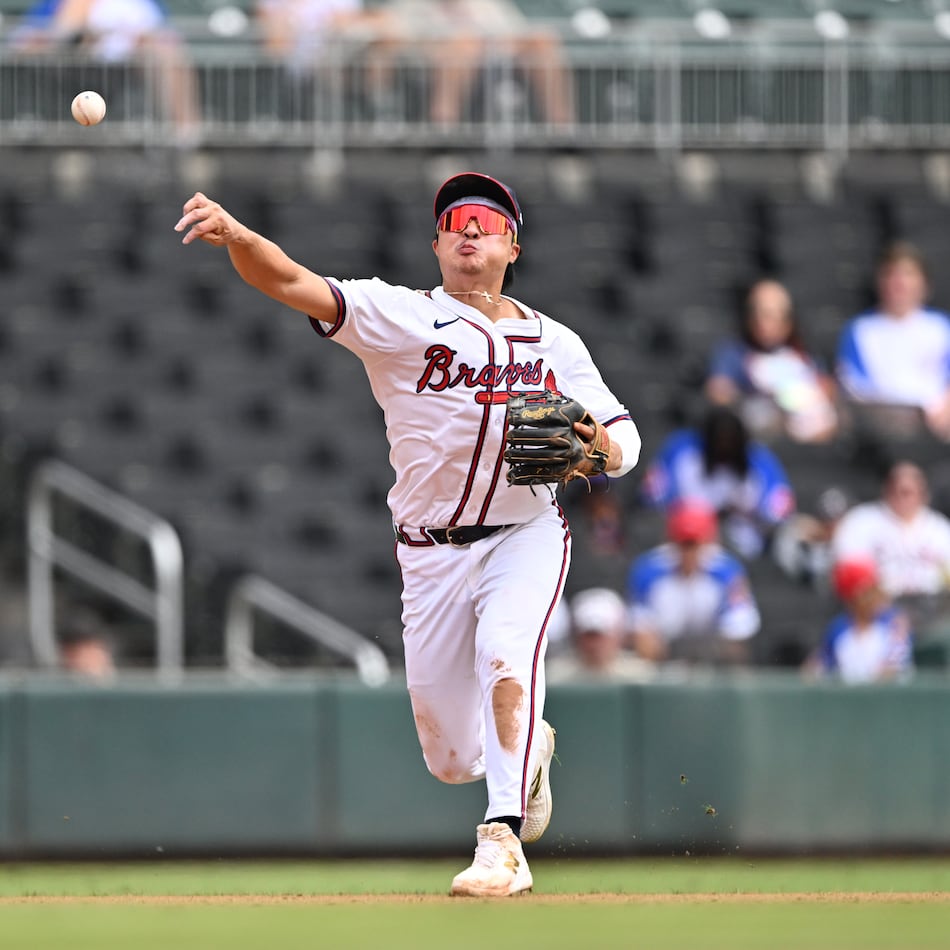 Braves shortstop Ha-Seong Kim throws to first base to put out Nationals catcher Jorge Alfaro (not pictured) during the seventh inning at Truist Park on Wednesday, Sept. 24, 2025, in Atlanta. (Hyosub Shin/AJC)