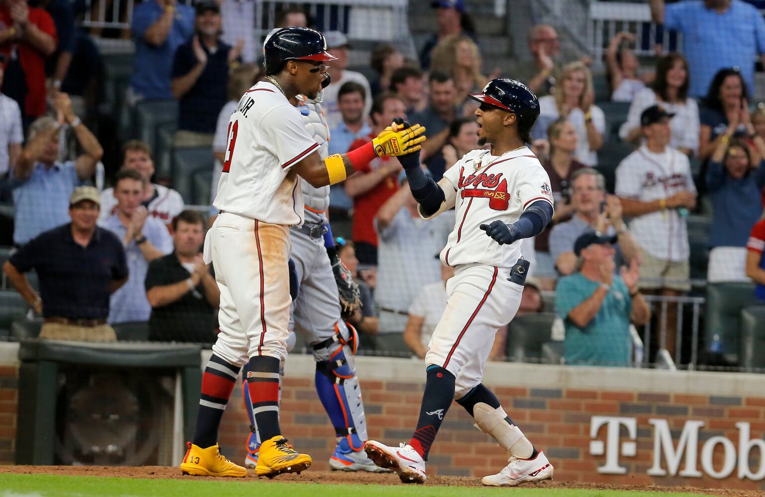 Atlanta Braves vs Boston Red Sox