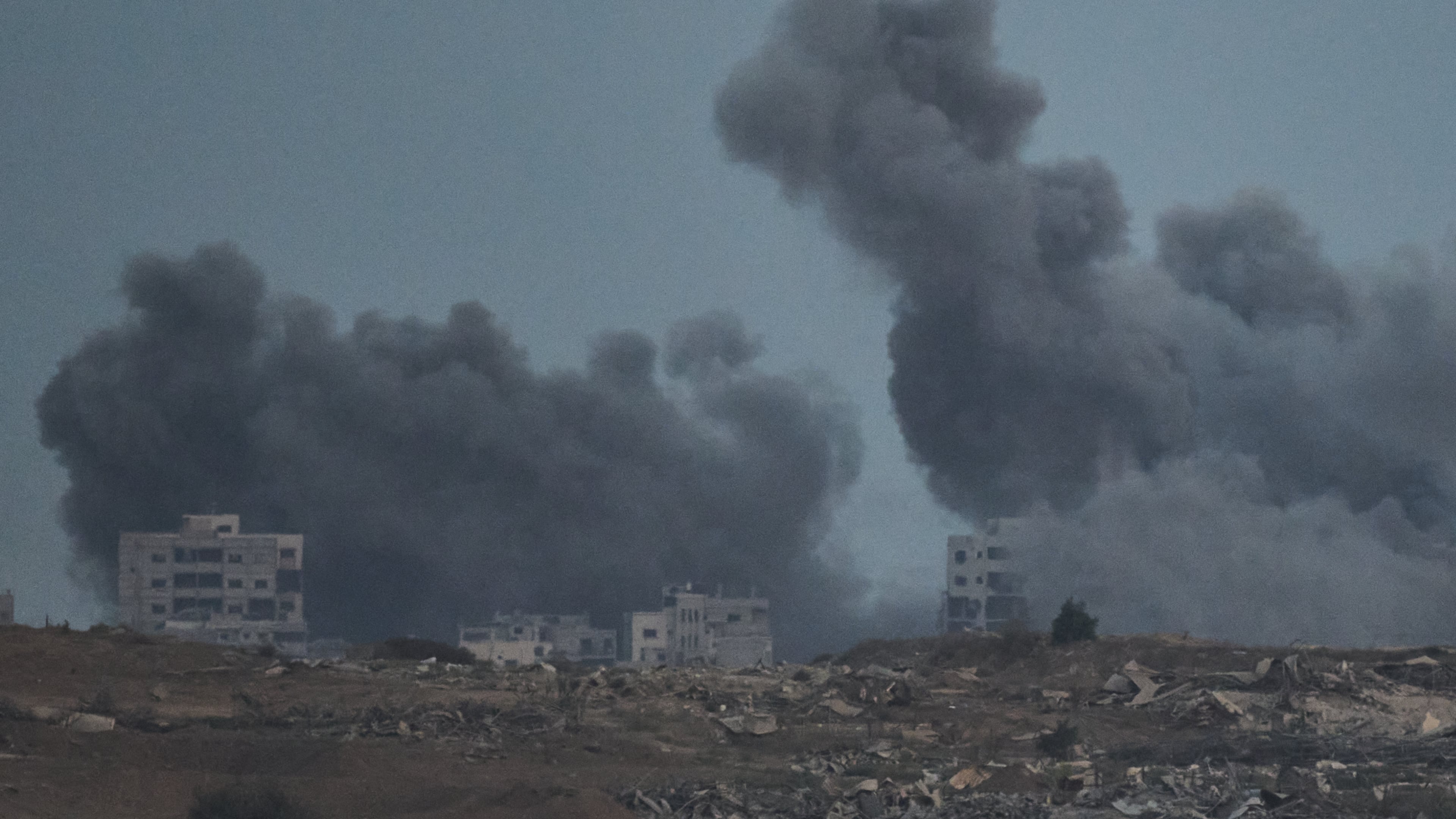 Smoke rises to the sky following an Israeli military strike in the northern Gaza Strip, as seen from southern Israel, Monday, Oct. 6, 2025. (AP Photo/Leo Correa)