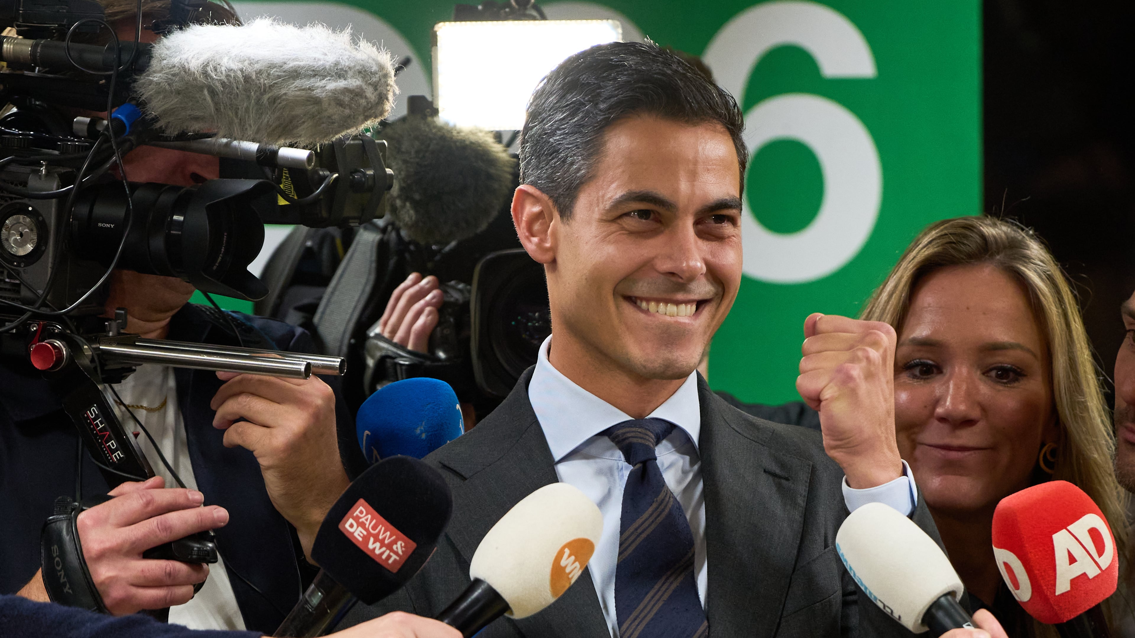 Rob Jetten, leader of the Democrats 66, D66, celebrates, one day after the general election, at the House of Representatives in The Hague, Thursday, Oct. 30, 2025. (AP Photo/Peter Dejong)