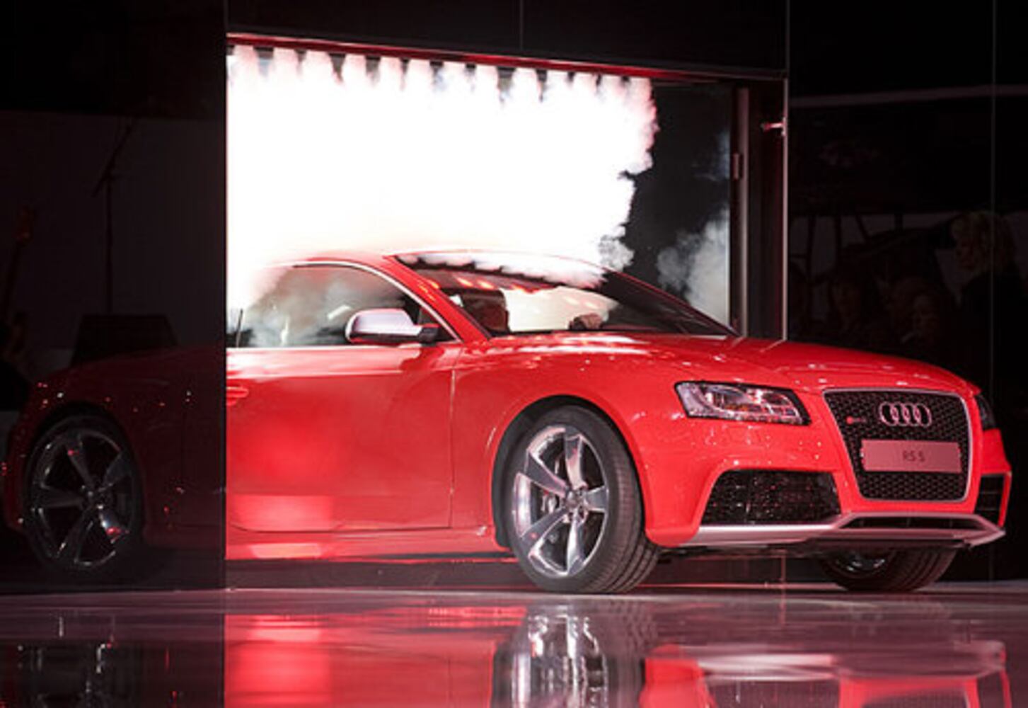 High-tech luxury cars at 2010 Geneva Motor Show
