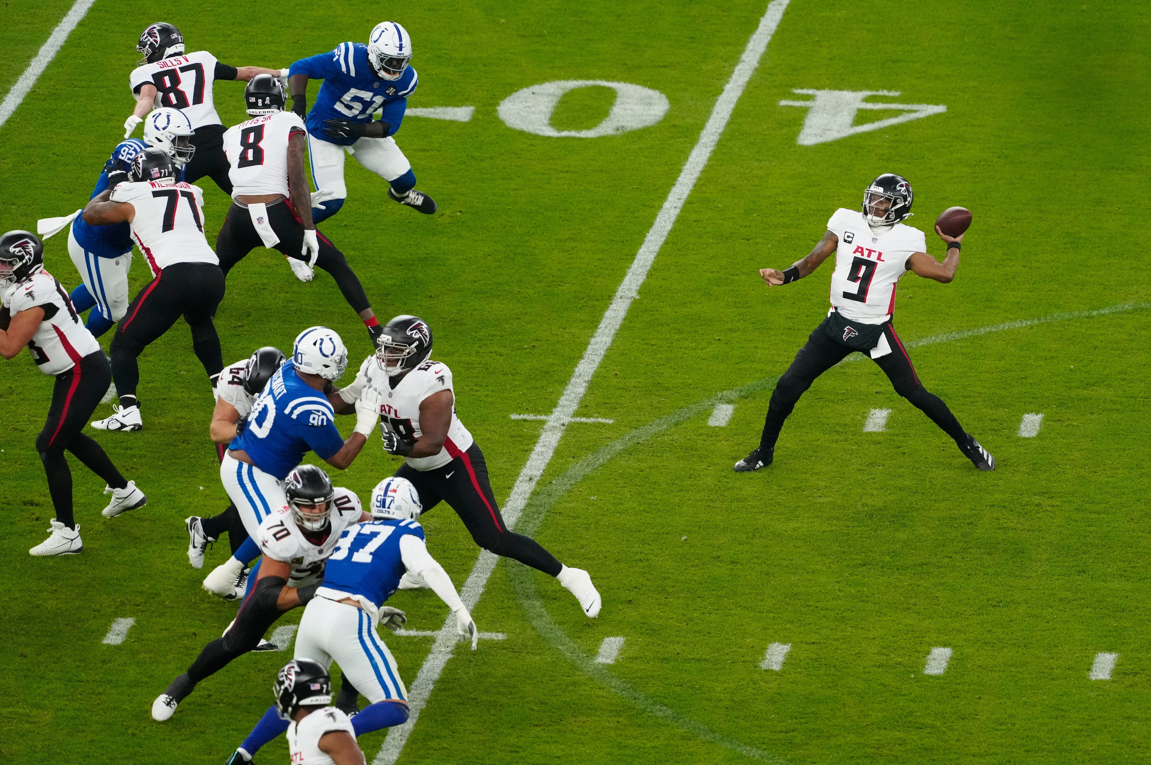 Falcons Colts Football