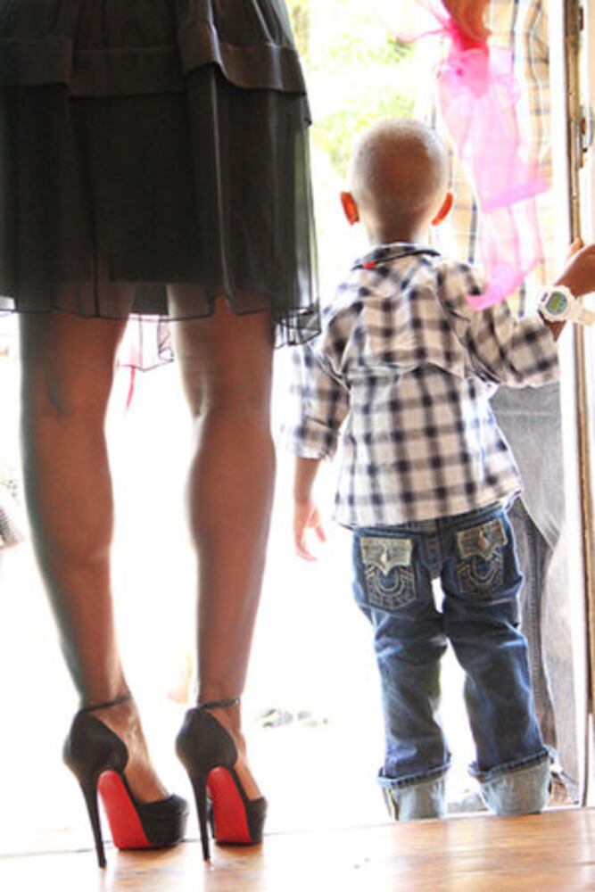 Tameka Raymond opens boutique in Roswell
