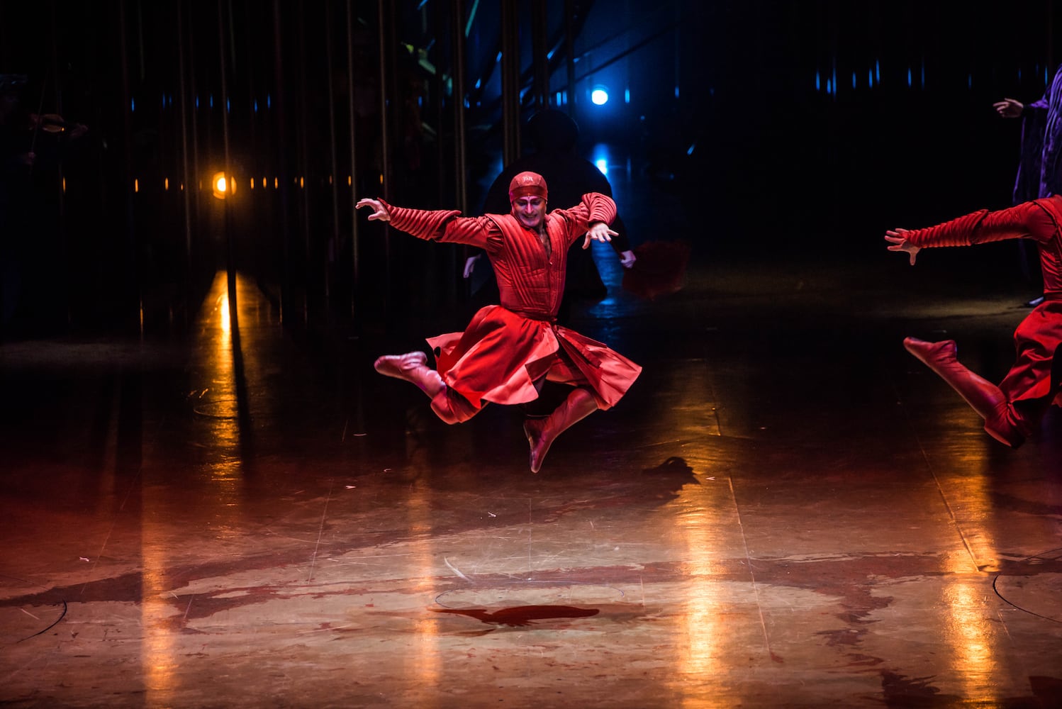 Cirque du Soleil's 'Varekai' hits Duluth