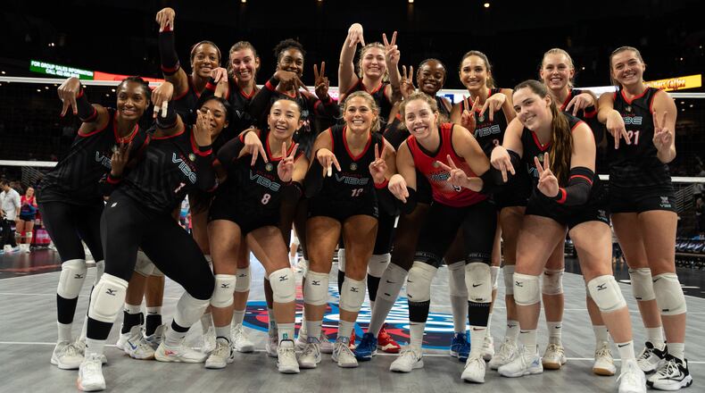 Members of the Atlanta Vibe react after winning their inaugural match at Omaha on Wednesday. (Photo courtesy of the Atlanta Vibe)