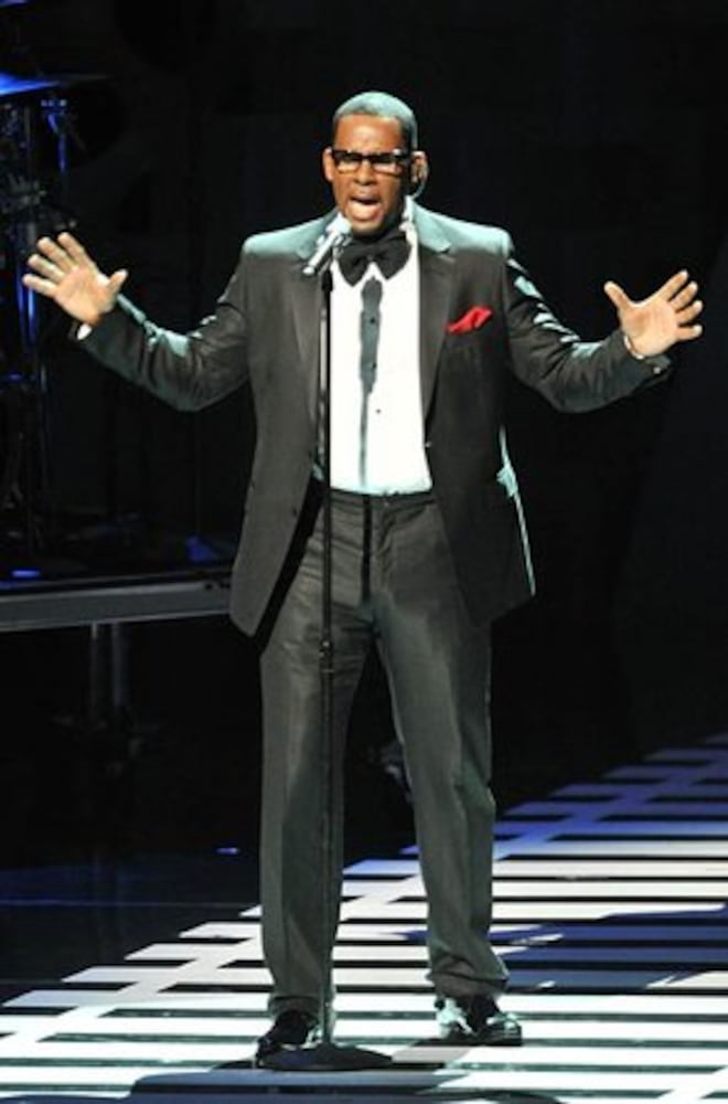 R&B Magazine lists wealthiest singers